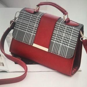 Red or Gray Plaid Square Design Hand Bag